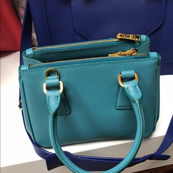 Prada❤️Sold❤️❌❌❌❌❌❌⭕️ - Picture 3 of 4