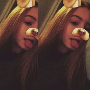 Meet your Posher, Brooke