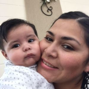 Meet your Posher, Elvia