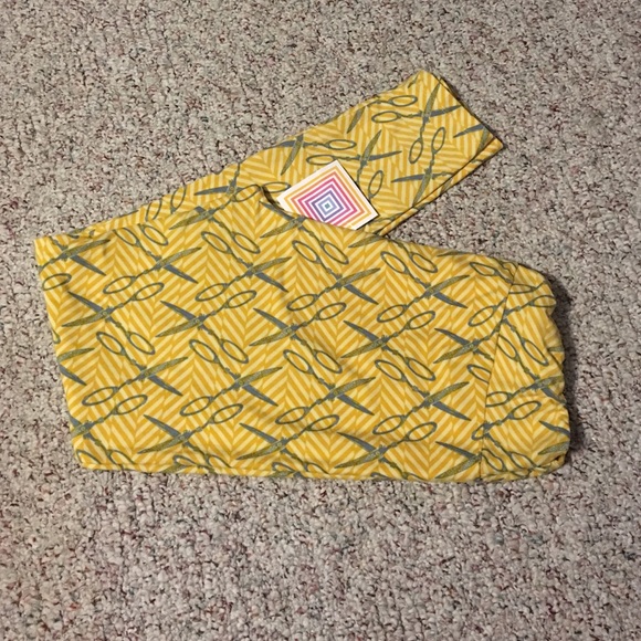 TC Lularoe scissor leggings