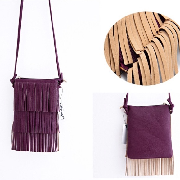 💜NWT purple fringe cross body purse! Small/mini - Picture 3 of 5