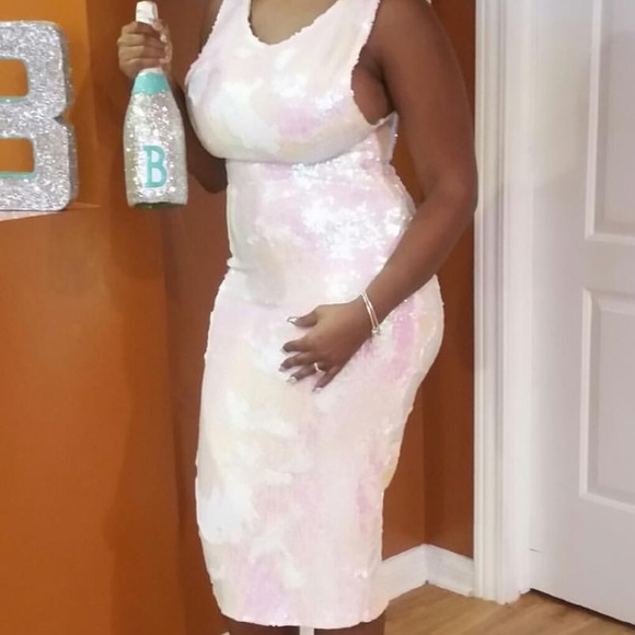Flip flop sequin side boob dress