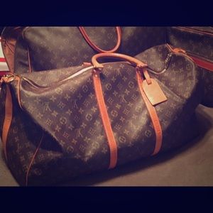 Authentic LV monogrammed canvas Carry all