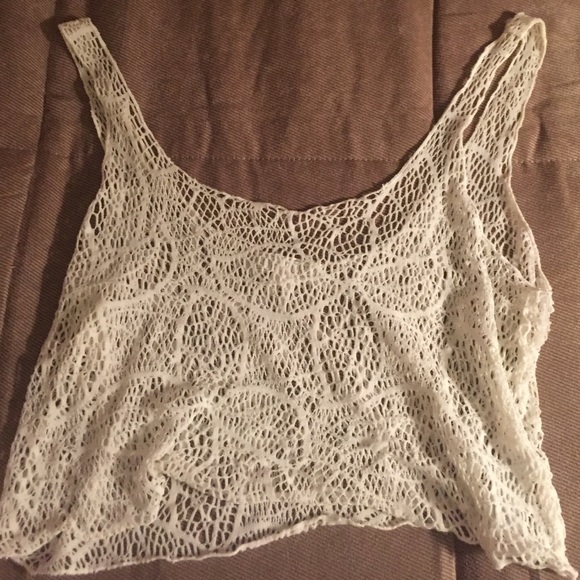 White knit croptop