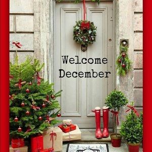 Meet your Posher, Claudine