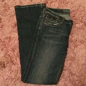 Brand new, never worn cowgirl tuff jeans.