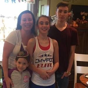 Meet your Posher, Suzanne