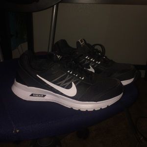 Nike Air 8.5 women's