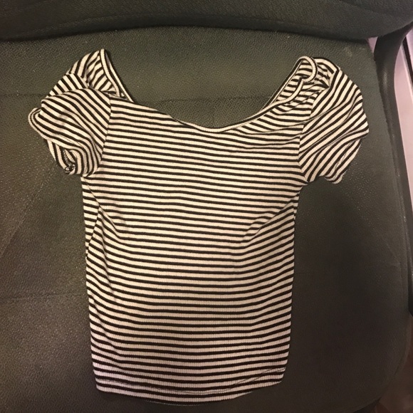 Brandy Melville crop top