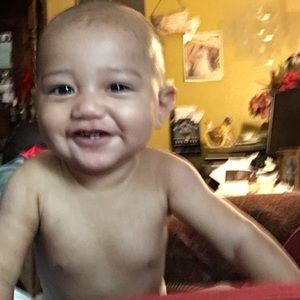 Meet your Posher, Tolisi