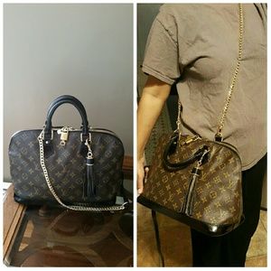 louis Vuitton Bags - Authentic Louis Vuitton Alma PM Black louis Vuitton Bags - Authentic Louis Vuitton Alma PM Black