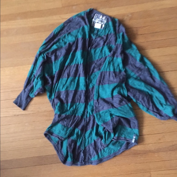 Billabong lightweight dolman cardigan Large