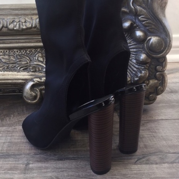 OUT OF STOCK - Picture 2 of 4