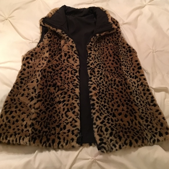 Reversible cheetah print vest