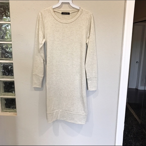 Oatmeal sweater dress - Picture 3 of 4