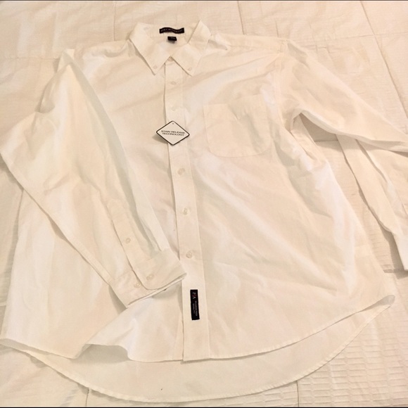 NEW! Men's Button Up