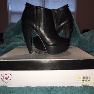 "Keisha" Bootie by Penny Loves Kenny