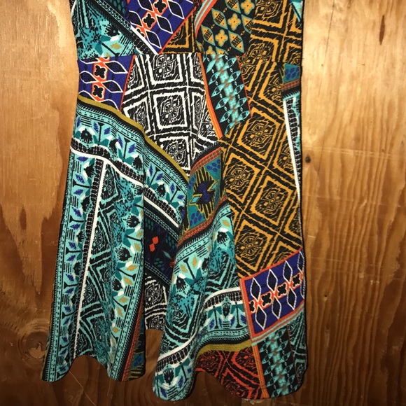 Dress - Picture 4 of 4