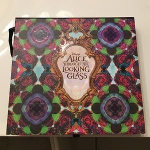 Urban Decay Alice Through the Looking Glass