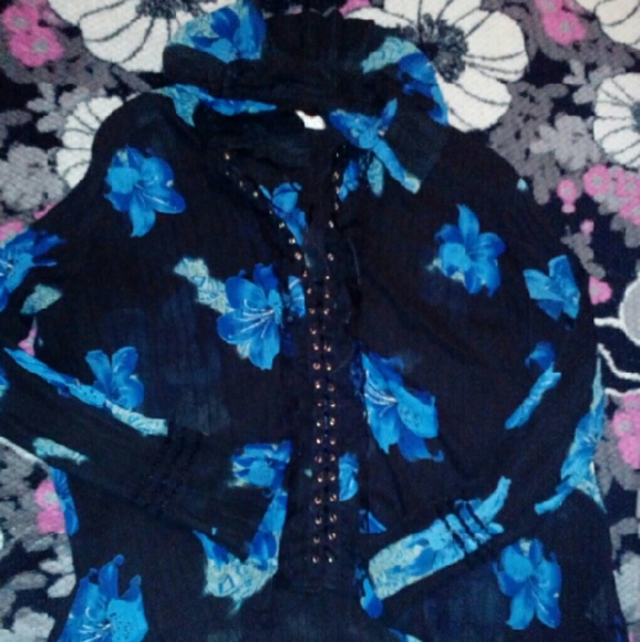 Floral blouse