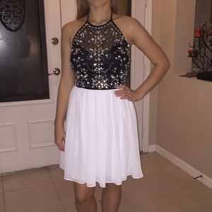 GORGEOUS Black and White halter homecoming dress