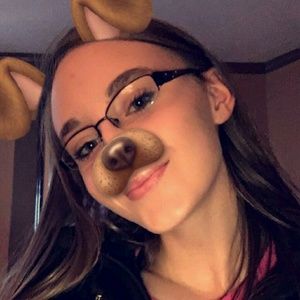 Meet your Posher, Ashlee