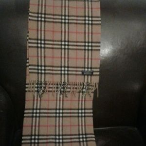 Authentic Burberry Plaid Wool Unisex Scarf