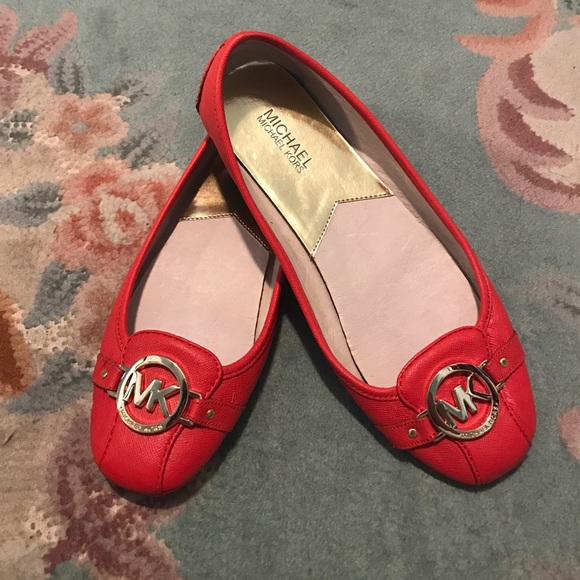Michael Kors flats