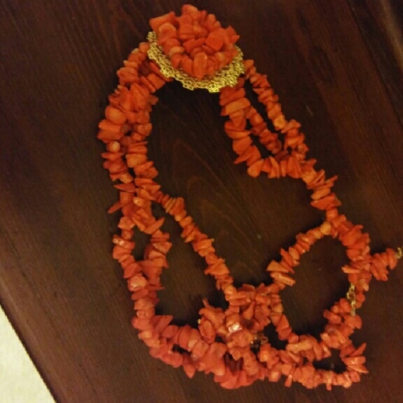 African coral beads - Picture 3 of 3