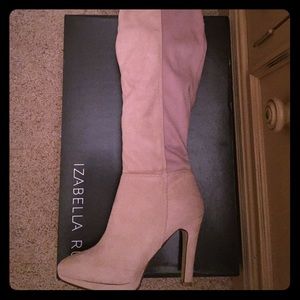 BRAND NEW Knee high nude boot