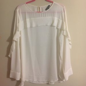 Banana Republic white ruffled blouse