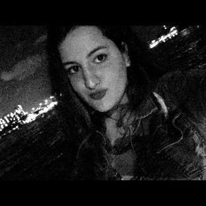 Meet your Posher, Karissa