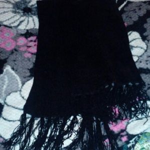 Black acrylic scarf