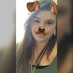 Meet your Posher, Tabitha