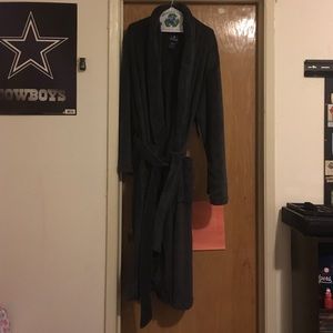 Men's Stafford Robe. NWT
