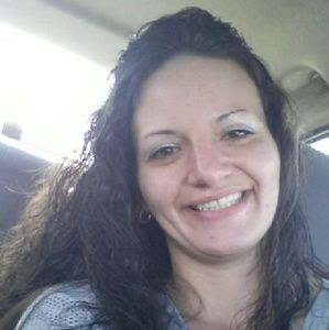 Meet your Posher, Genna