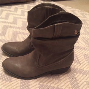 Women's taupe booties