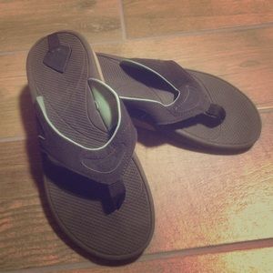 Reef flip flops