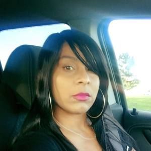 Meet your Posher, Anitra