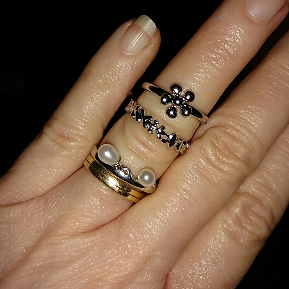 💐LUCY Q STERLING SILVER 3 RING SET💐 - Picture 3 of 5