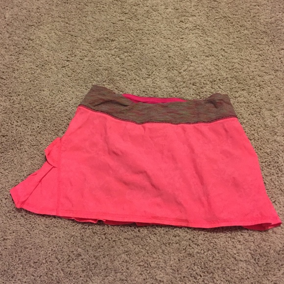 Lululemon workout skirt