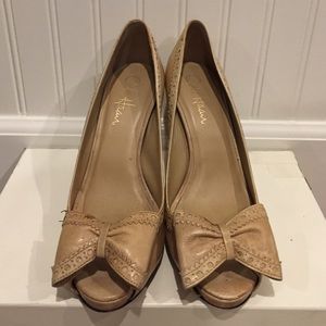Cole Haan Open-toe Pump