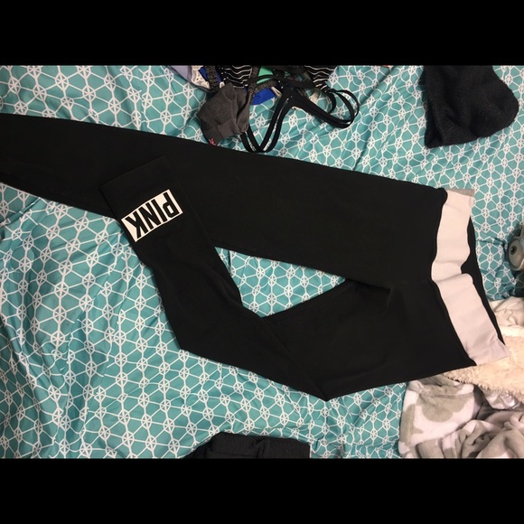 VS pink leggings