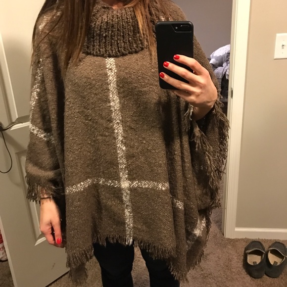 Poncho cowl neck