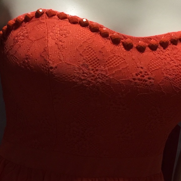 Dress - Picture 2 of 3