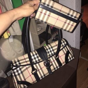 Auth Burberry Bag & Wallet