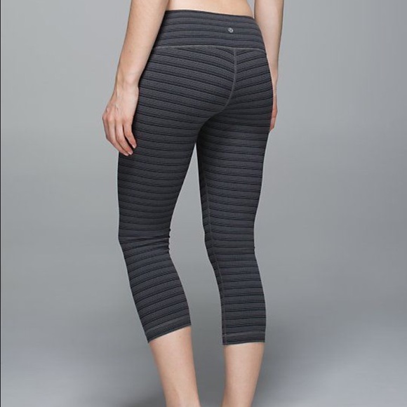 Lululemon Textured Stripe Wunder Under