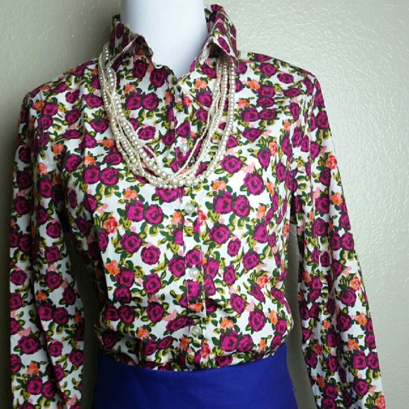 Lands end floral long sleeve button down supima 8