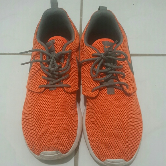 Nike roshe orange shoes