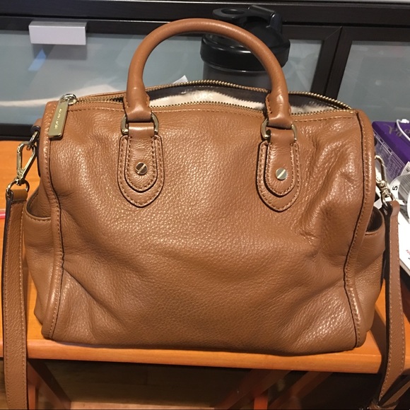 Authentic Michael Kors bag for sale. - Picture 4 of 7